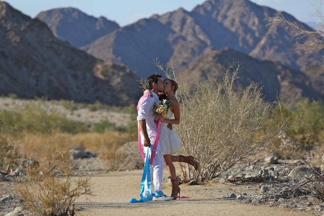 A desert kiss